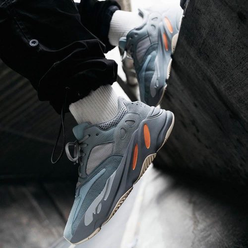 Yeezy Boost 700 EG7597 inertia 6