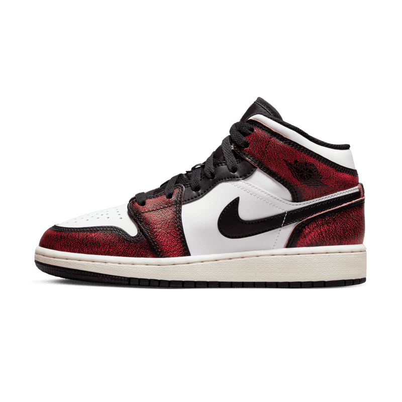 air jordan 1 mid wear away chicago gs FB0568 006 1