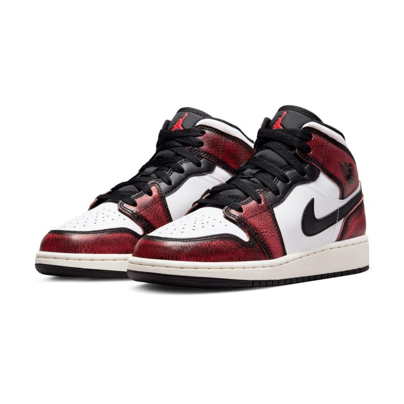 air jordan 1 mid wear away chicago gs FB0568 006 2