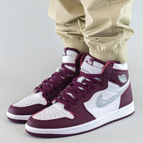 air jordan 1 retro high bordeaux 555088 611 7