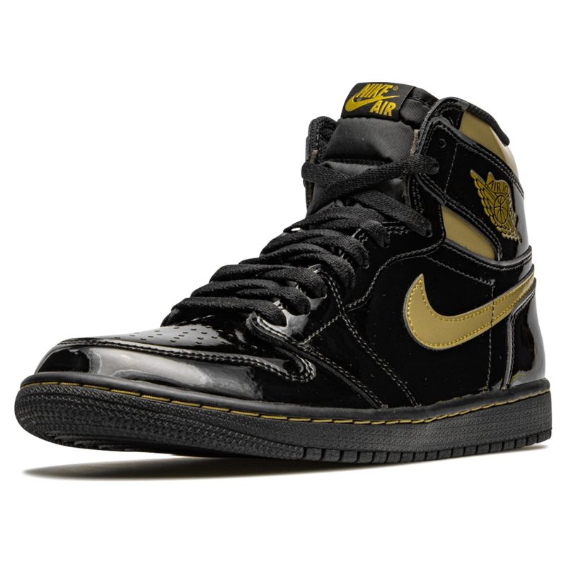 air jordan 1 retro high og black metallic gold 555088 032 4 ylrhvp