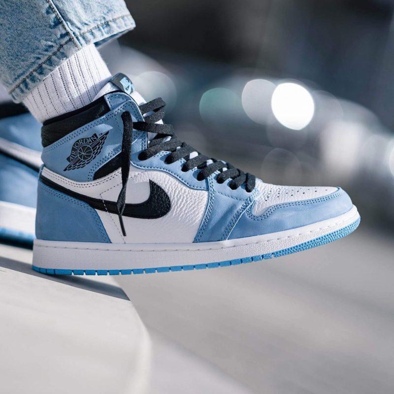 air jordan 1 retro high white university blue 555088 134 6 yjb4t2