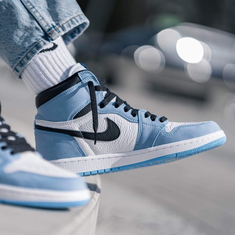 air jordan 1 retro high white university blue 555088