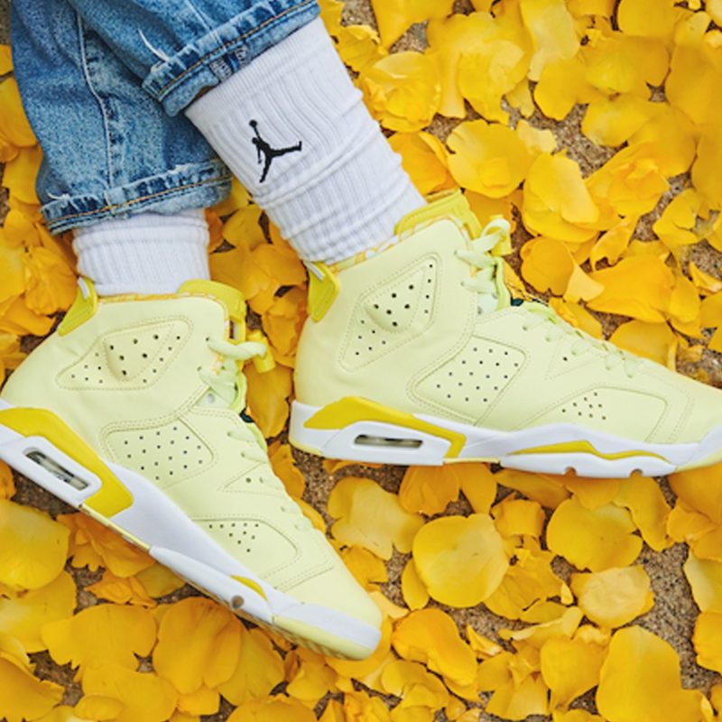 air jordan 6 retro dynamic yellow floral gs 543390 800 6