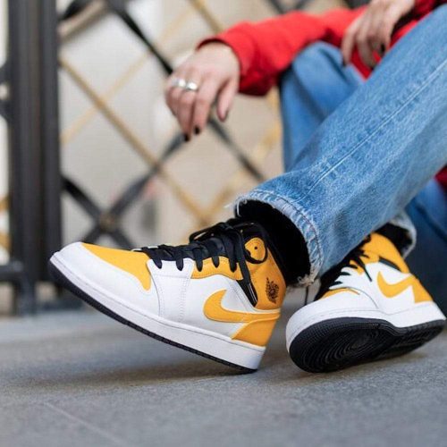 jordan 1 mid university gold gs 554725 170 7 k9w47p