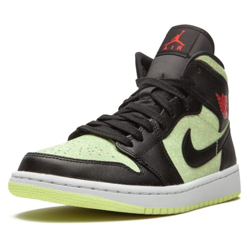 wmns air jordan 1 mid se barely volt chile red cv5276 003 4 heb0j0