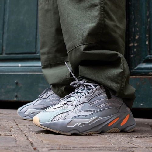 yeezy boost 700 v2 inertia 2019 fw2549 6